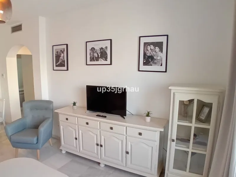 Two-bedroom apartment just 50 meters from the beach in a prime beachfront building in the heart of Estepona, on the new Estepona promenade.