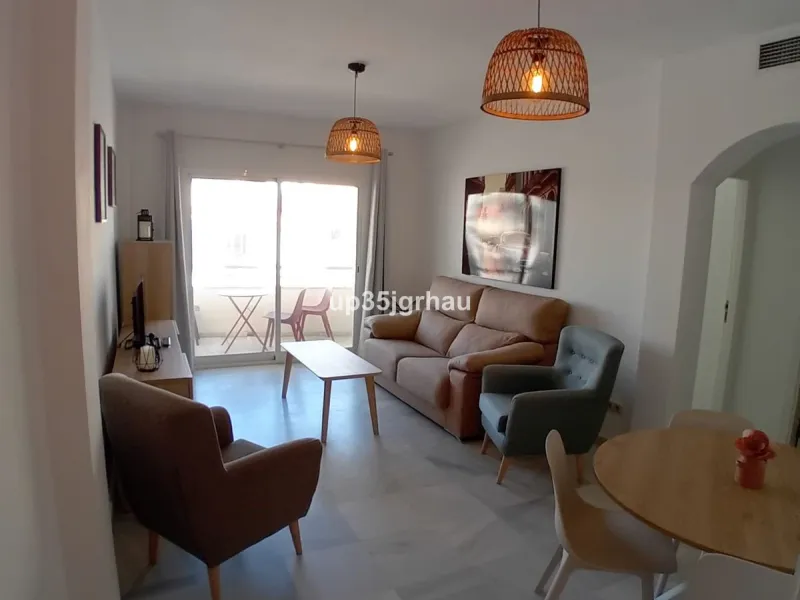 Two-bedroom apartment just 50 meters from the beach in a prime beachfront building in the heart of Estepona, on the new Estepona promenade.