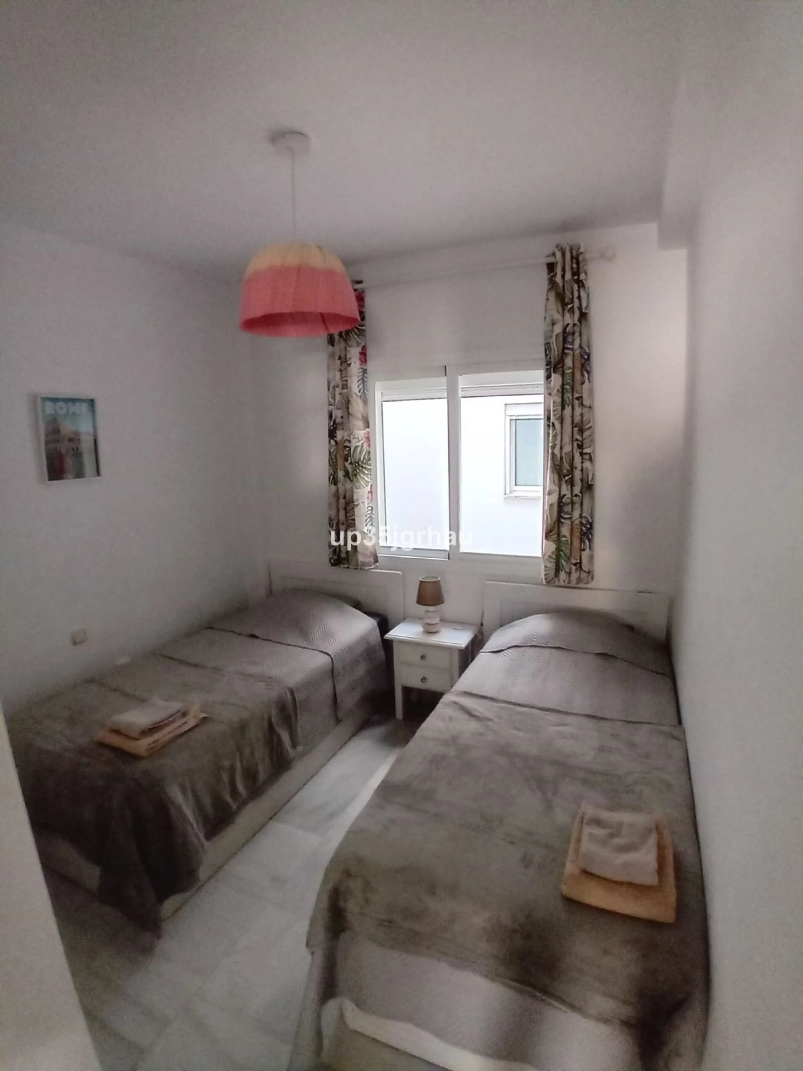 Two-bedroom apartment just 50 meters from the beach in a prime beachfront building in the heart of Estepona, on the new Estepona promenade.