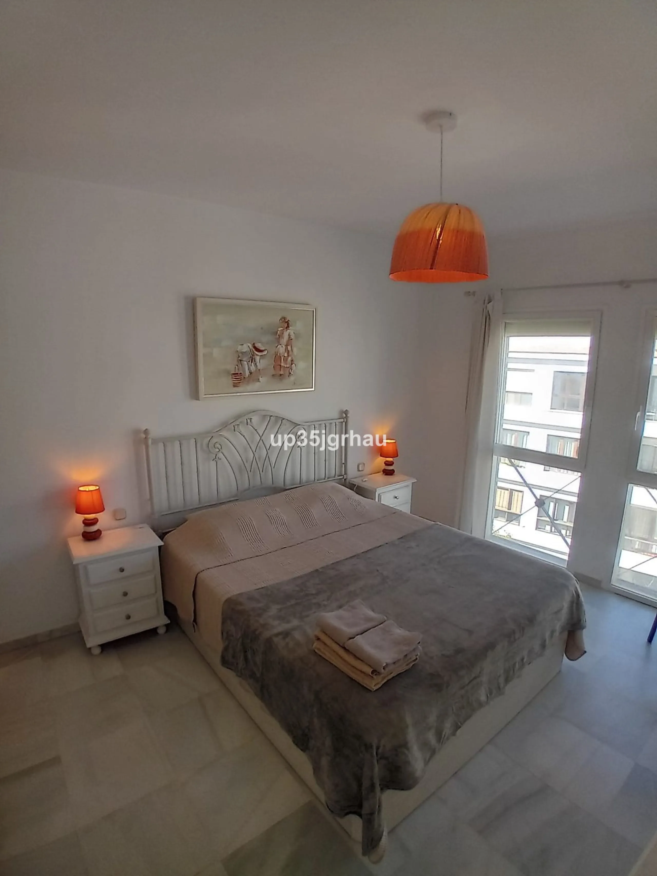 Two-bedroom apartment just 50 meters from the beach in a prime beachfront building in the heart of Estepona, on the new Estepona promenade.