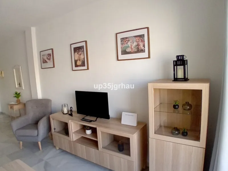 Two-bedroom apartment just 50 meters from the beach in a prime beachfront building in the heart of Estepona, on the new Estepona promenade.
