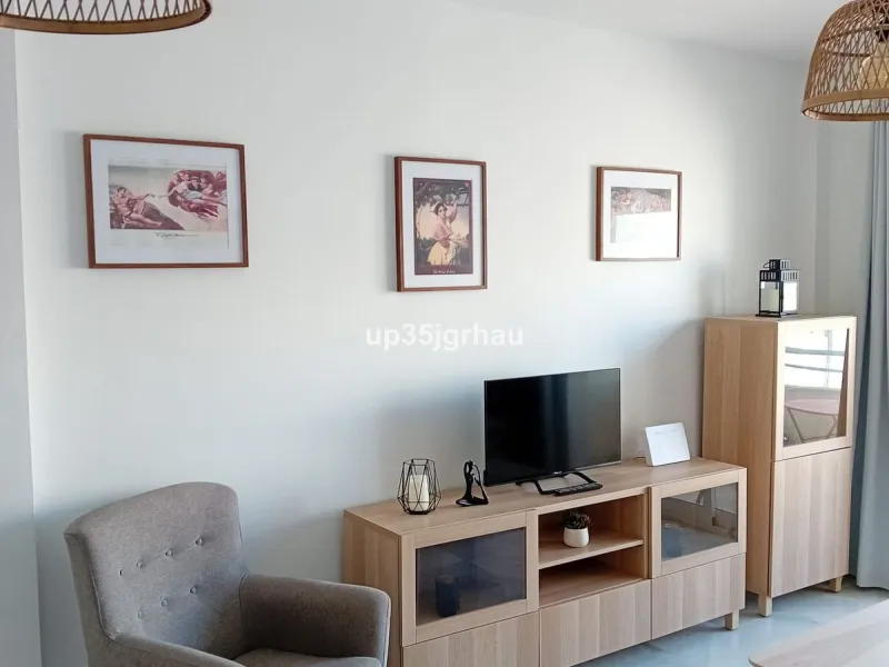 Two-bedroom apartment just 50 meters from the beach in a prime beachfront building in the heart of Estepona, on the new Estepona promenade.