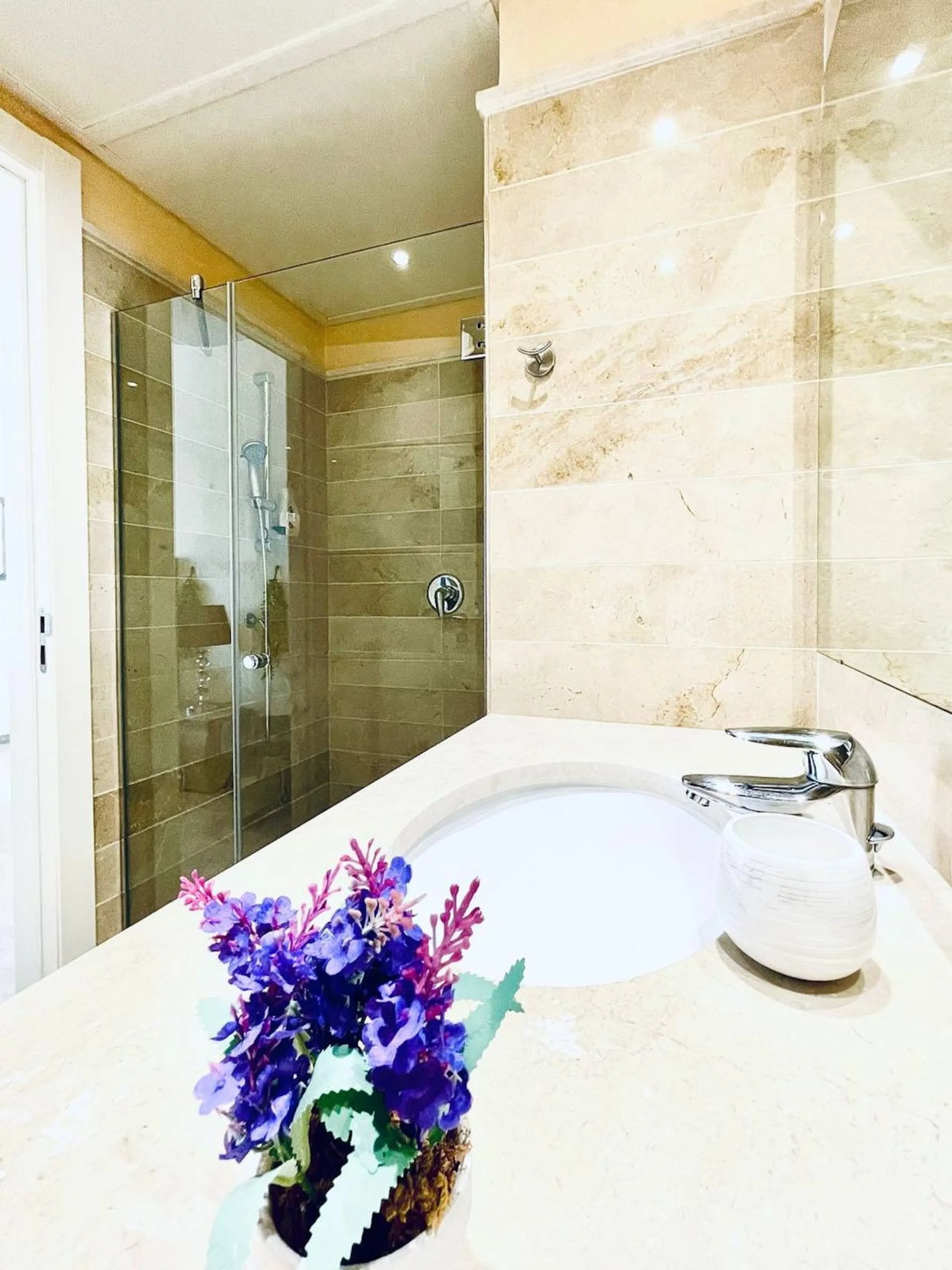 Experience Luxury and Tranquility at La Cala Golf