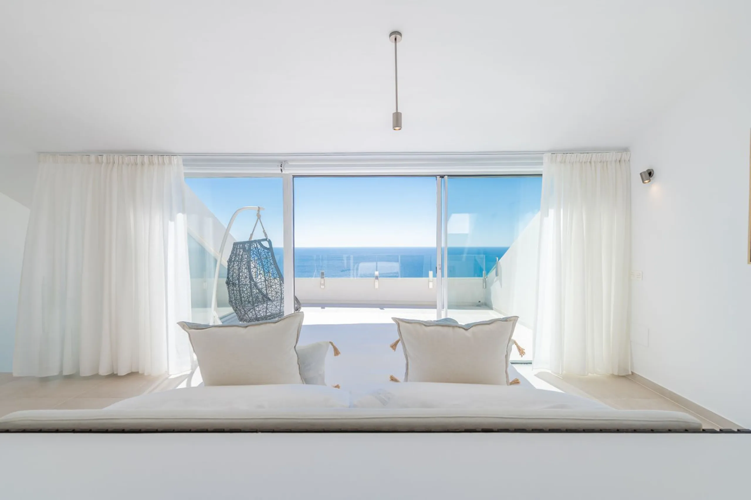 Contact us today Duplex Penthouse with Spectacular Sea Views in Stupa Hills