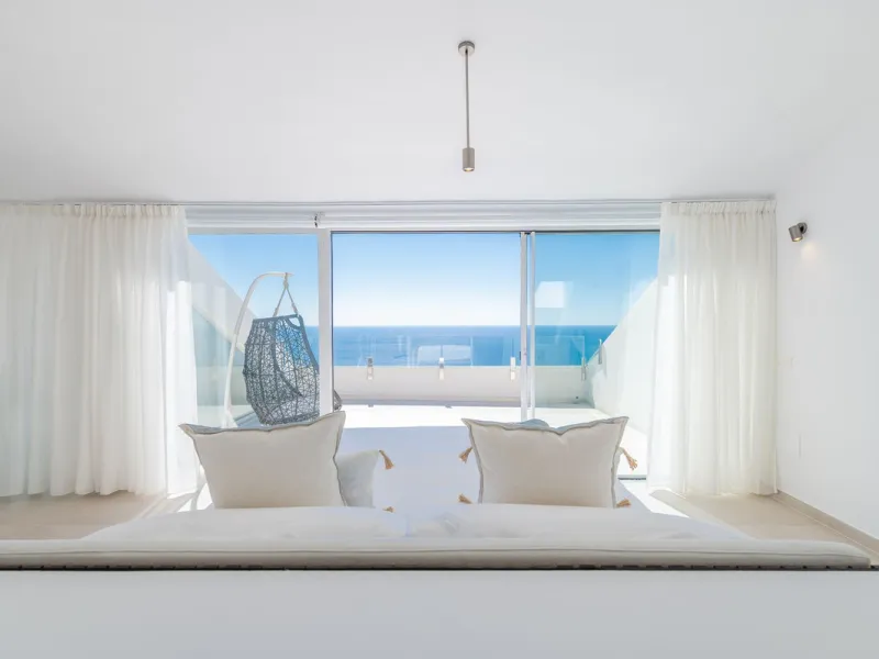 Contact us today Duplex Penthouse with Spectacular Sea Views in Stupa Hills