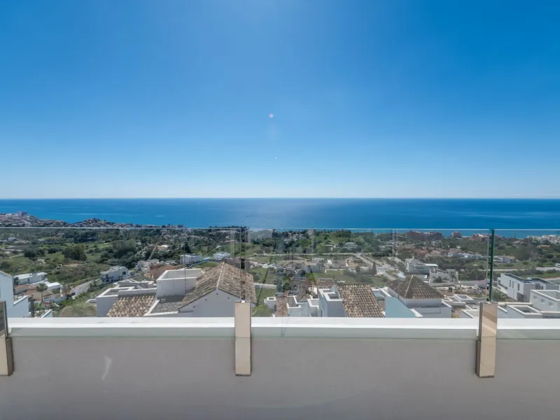 Contact us today Duplex Penthouse with Spectacular Sea Views in Stupa Hills