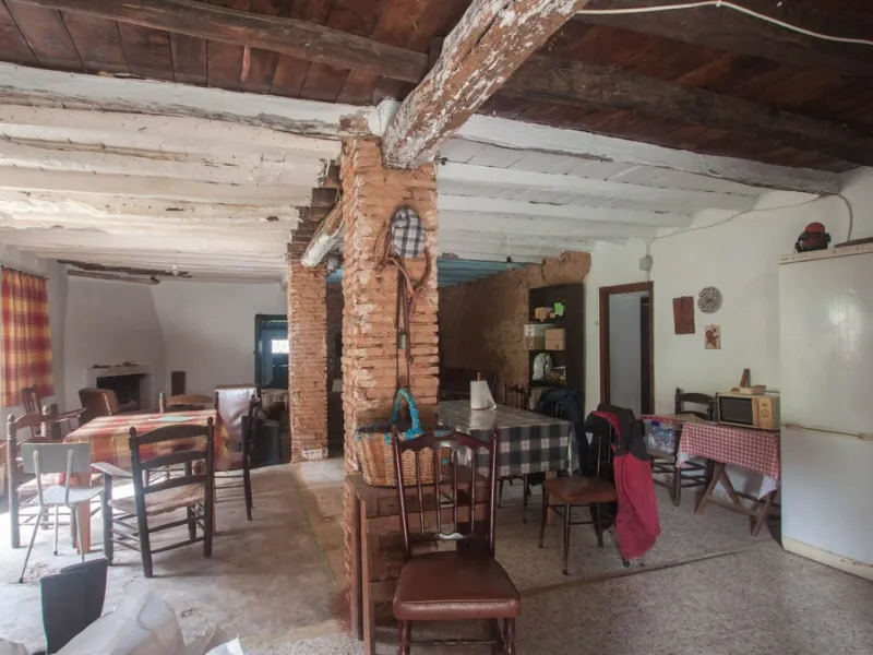 Charming Estate with Spectacular Views in a Natural Paradise – Just 5 Minutes from Gaucín