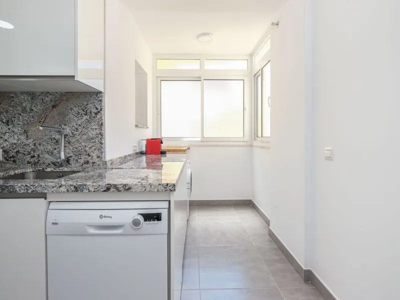 Dream Penthouse with Sea and Mountain Views – Ready to Move In!