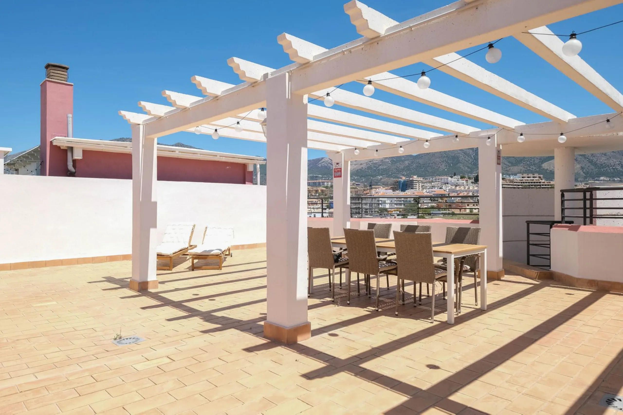 Dream Penthouse with Sea and Mountain Views – Ready to Move In!