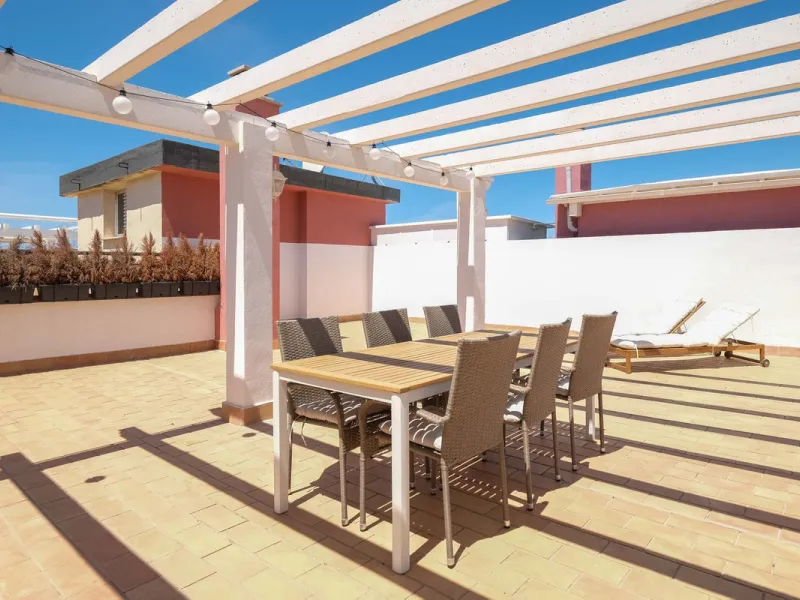 Dream Penthouse with Sea and Mountain Views – Ready to Move In!