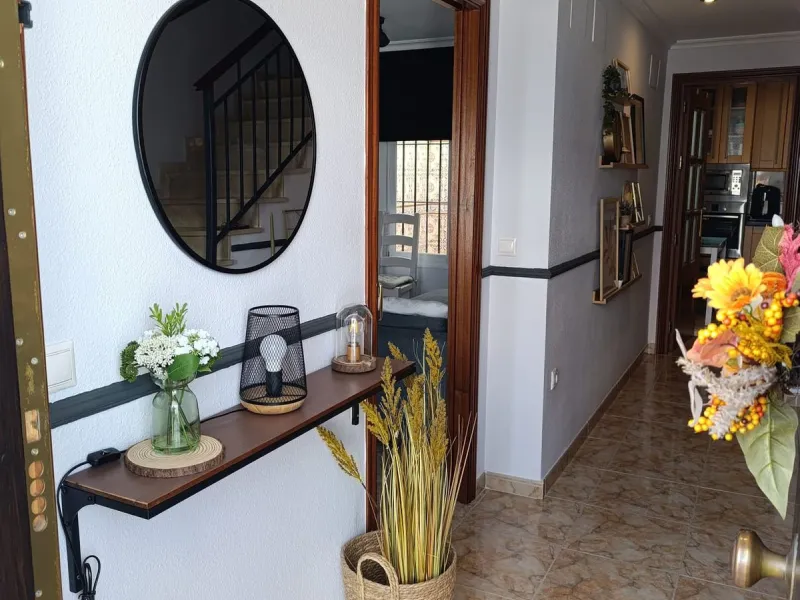 Beautiful townhouse, ideal for those seeking comfort, style, and an unbeatable location..