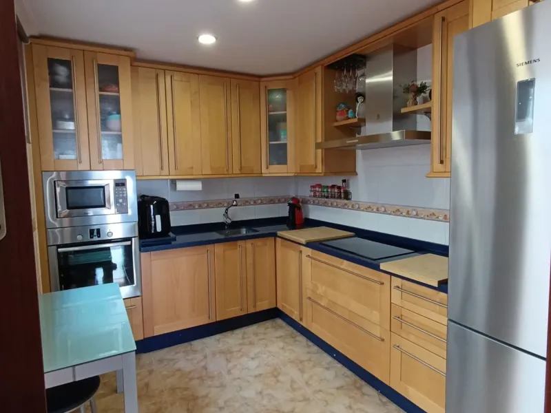 Beautiful townhouse, ideal for those seeking comfort, style, and an unbeatable location..