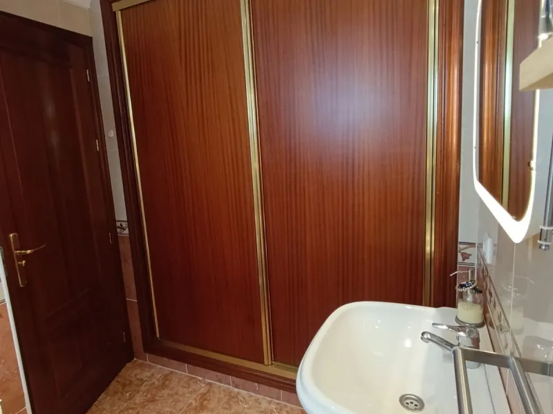 Beautiful townhouse, ideal for those seeking comfort, style, and an unbeatable location..