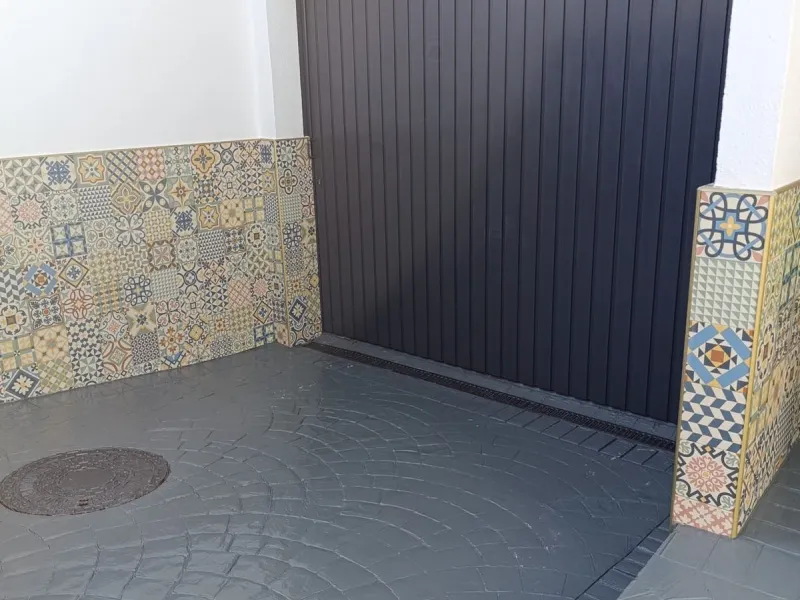 Beautiful townhouse, ideal for those seeking comfort, style, and an unbeatable location..