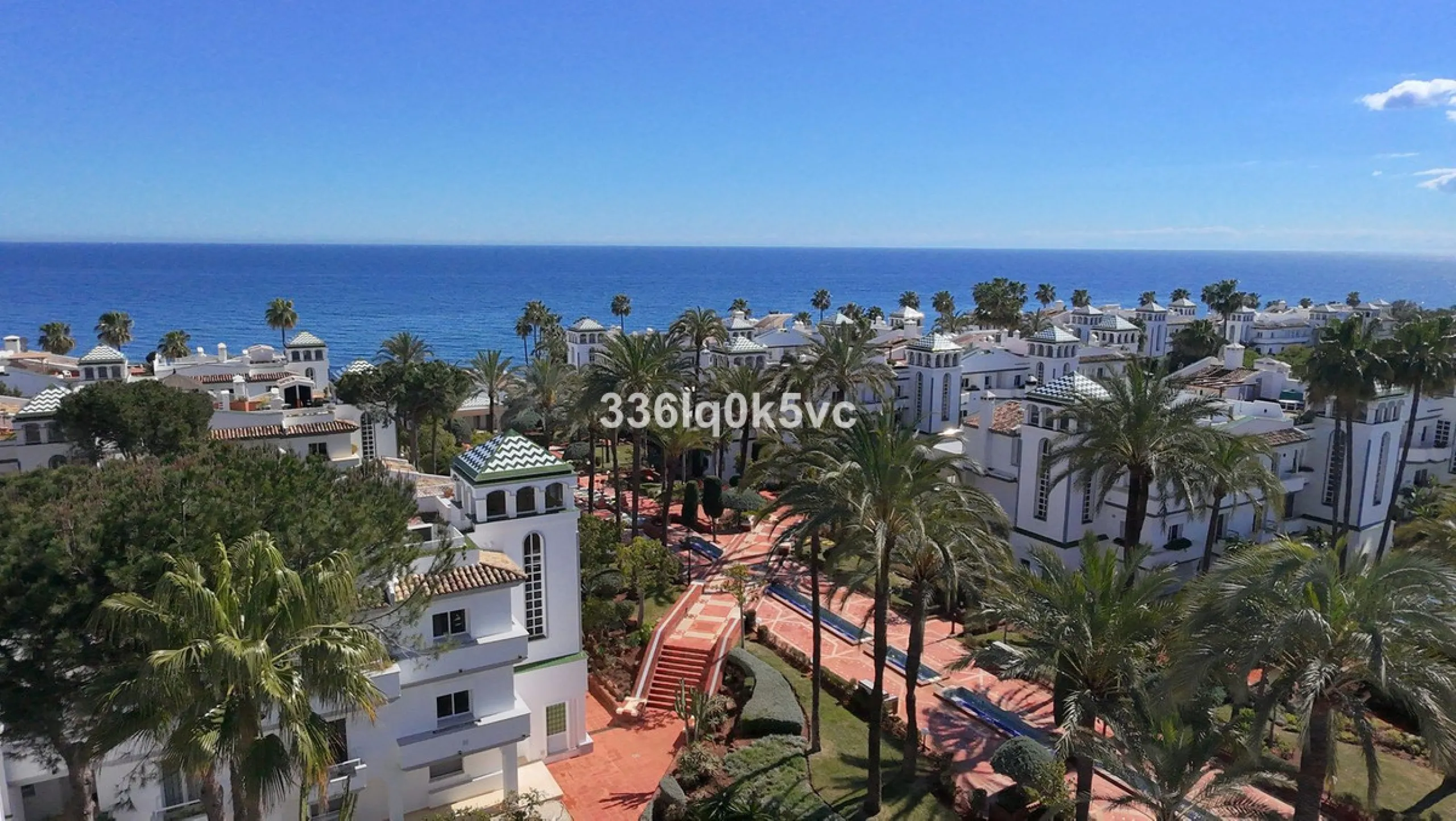 Unique Townhouse in Dominion Beach – Estepona