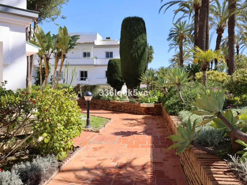 Unique Townhouse in Dominion Beach – Estepona