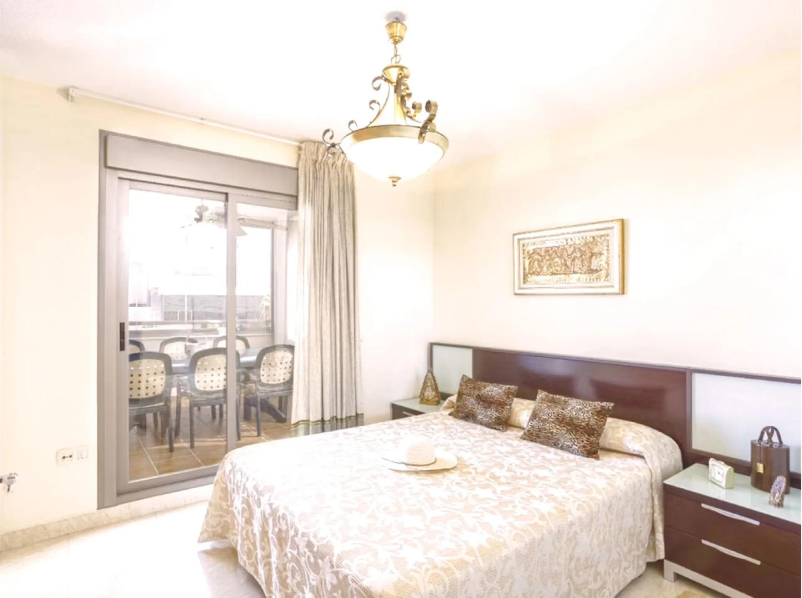 Wonderful apartment located in the Miramar development in Fuengirola.