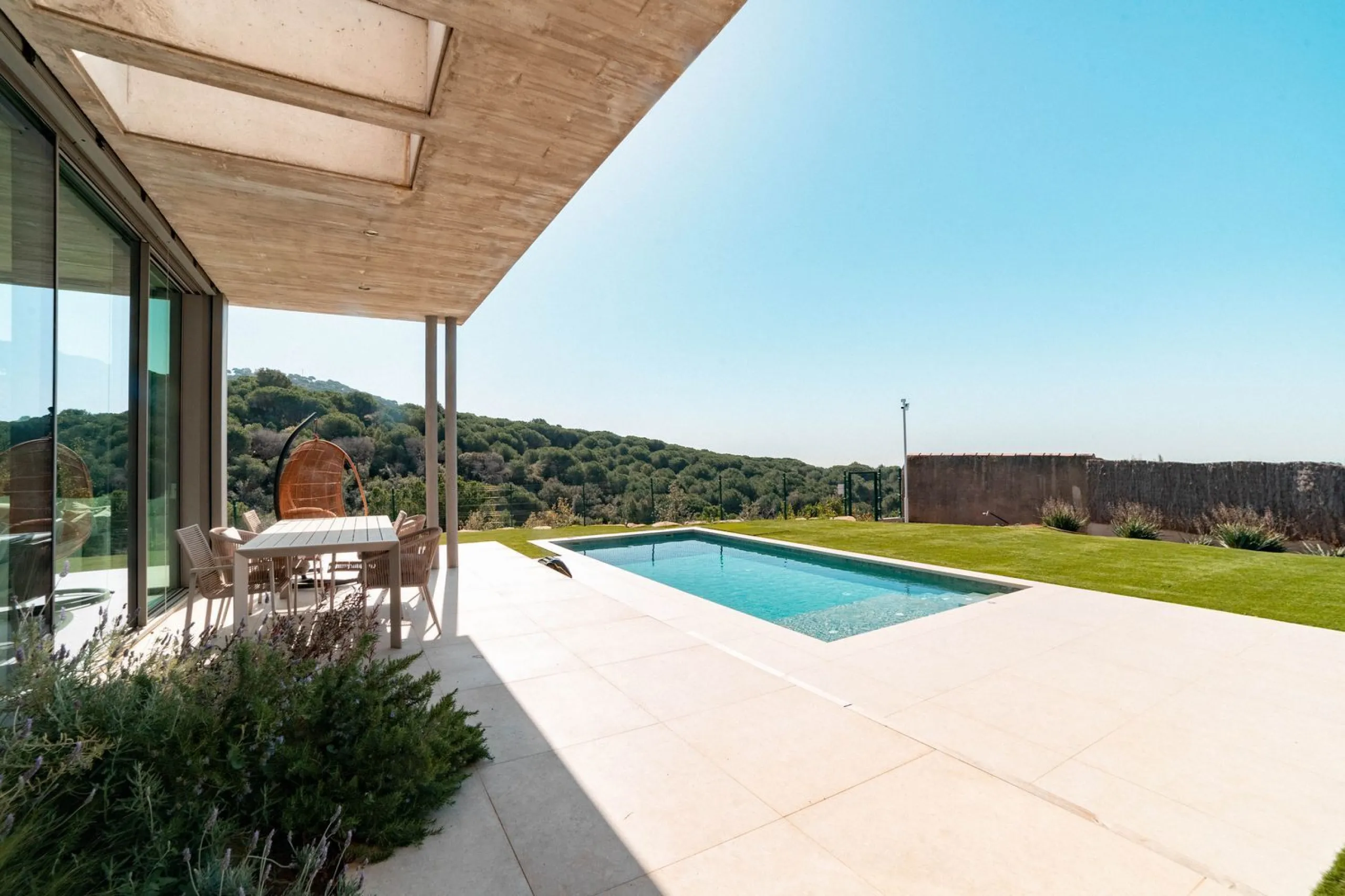 Contemporary House with Sea Views in Cabrils, Maresme