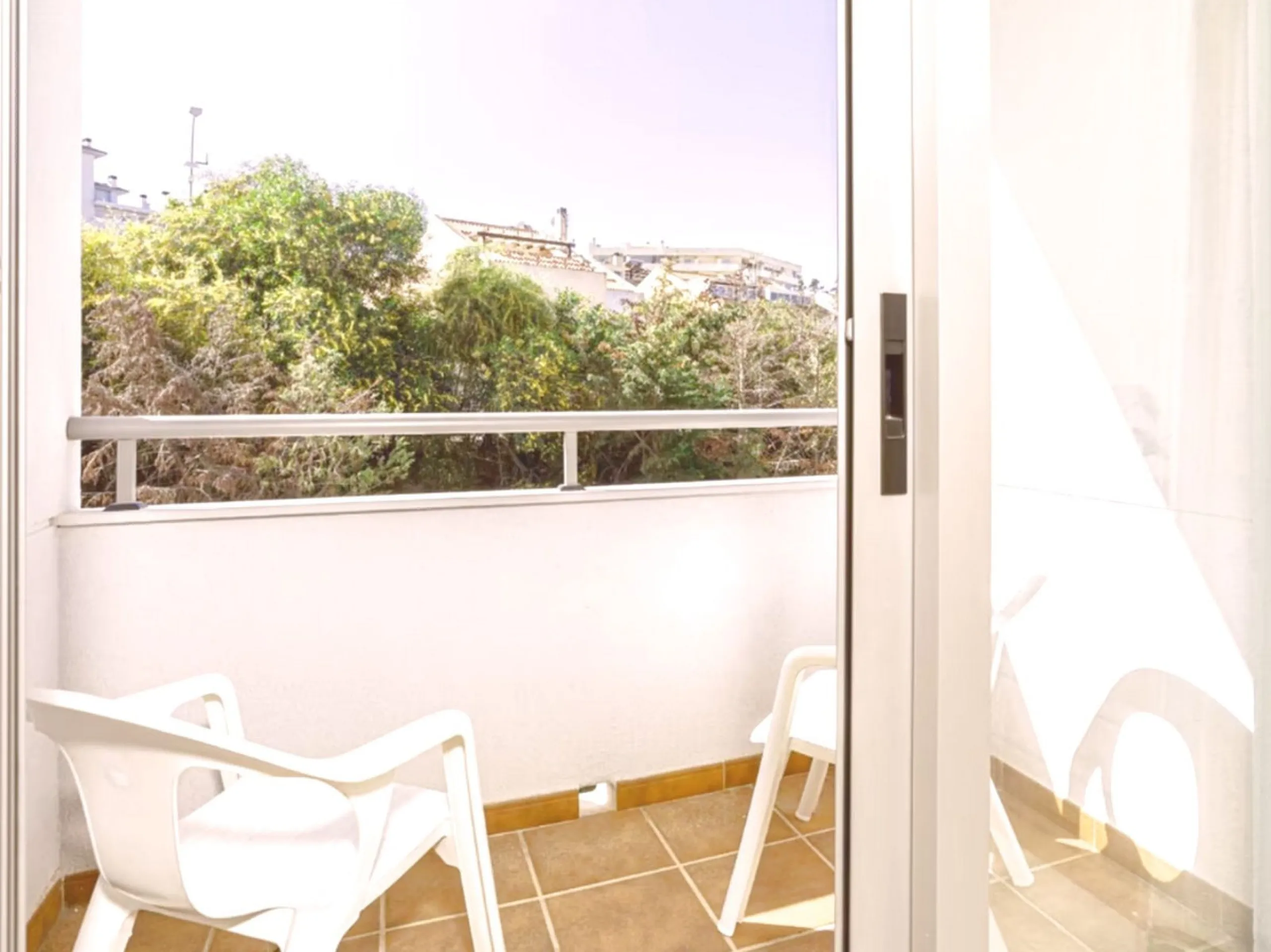 Wonderful apartment located in the Miramar development in Fuengirola.