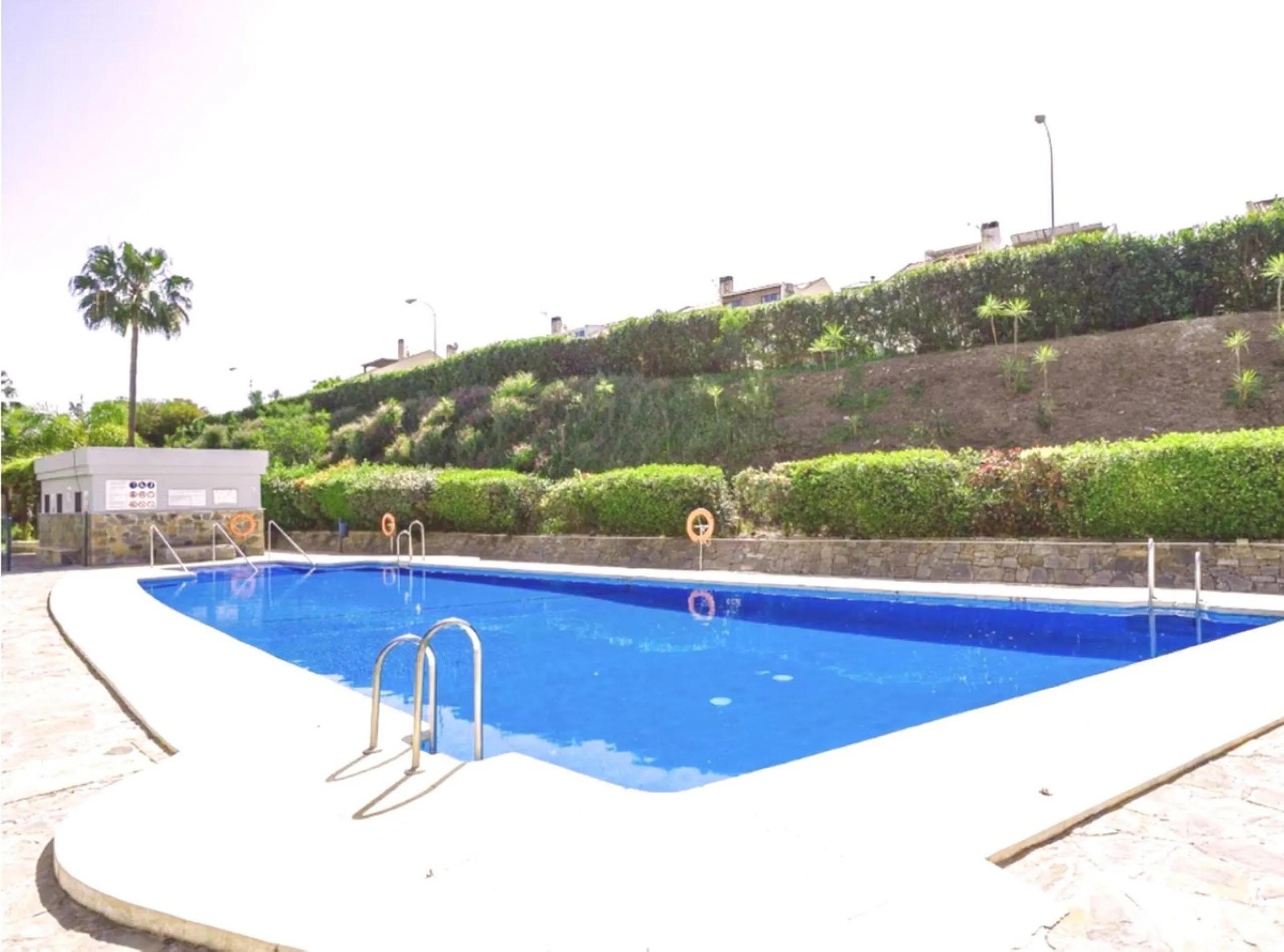 Wonderful apartment located in the Miramar development in Fuengirola.