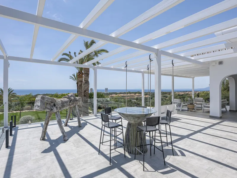 Set on two generous plots totalling 6.128 m², this private and peaceful luxury villa offers a rare blend of modern Mediterranean style and natural beauty in Elviria, Marbella East. Surrounded by its own unspoilt land on one side, the property enjoys excep
