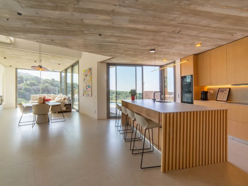 Contemporary House with Sea Views in Cabrils, Maresme
