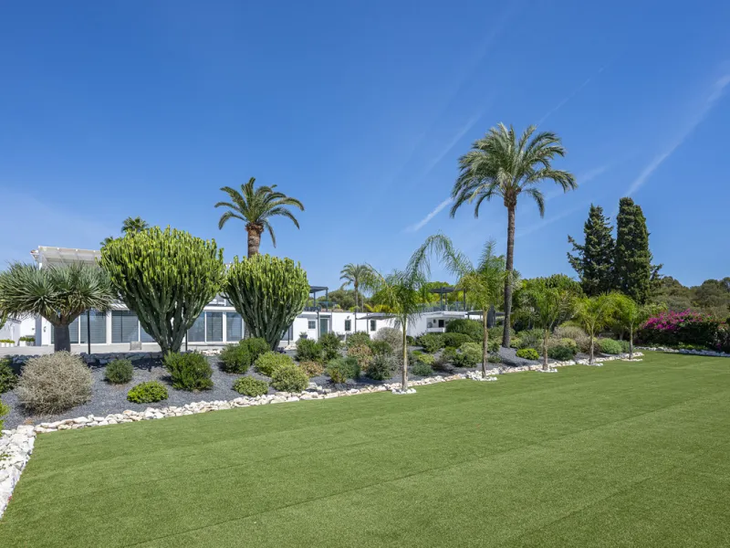 Set on two generous plots totalling 6.128 m², this private and peaceful luxury villa offers a rare blend of modern Mediterranean style and natural beauty in Elviria, Marbella East. Surrounded by its own unspoilt land on one side, the property enjoys excep