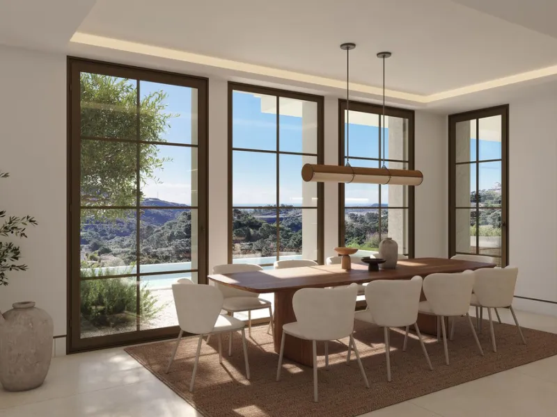 Turn-key luxury villa for sale within the Marbella Club Golf Resort, in a very quiet area surrounded by forest.