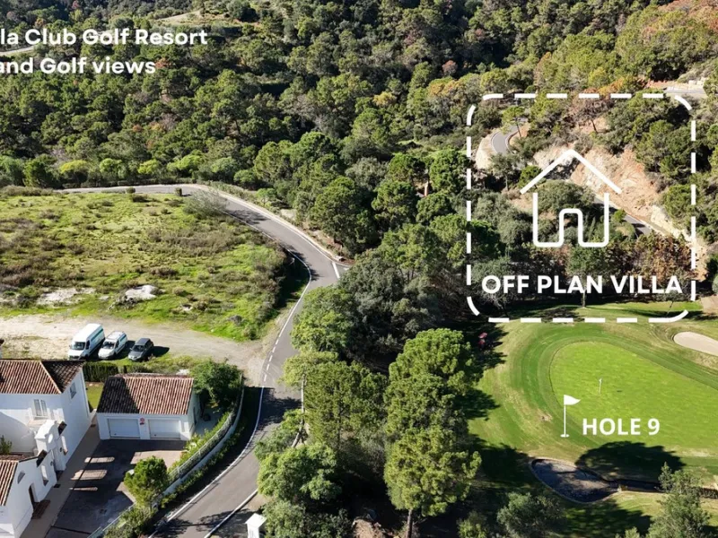Turn-key luxury villa for sale within the Marbella Club Golf Resort, in a very quiet area surrounded by forest.