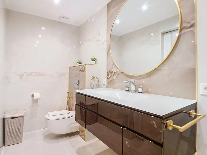Brand new refurbished flat in the centre of Estepona - 3 bedrooms, 3 bathrooms and tourist license