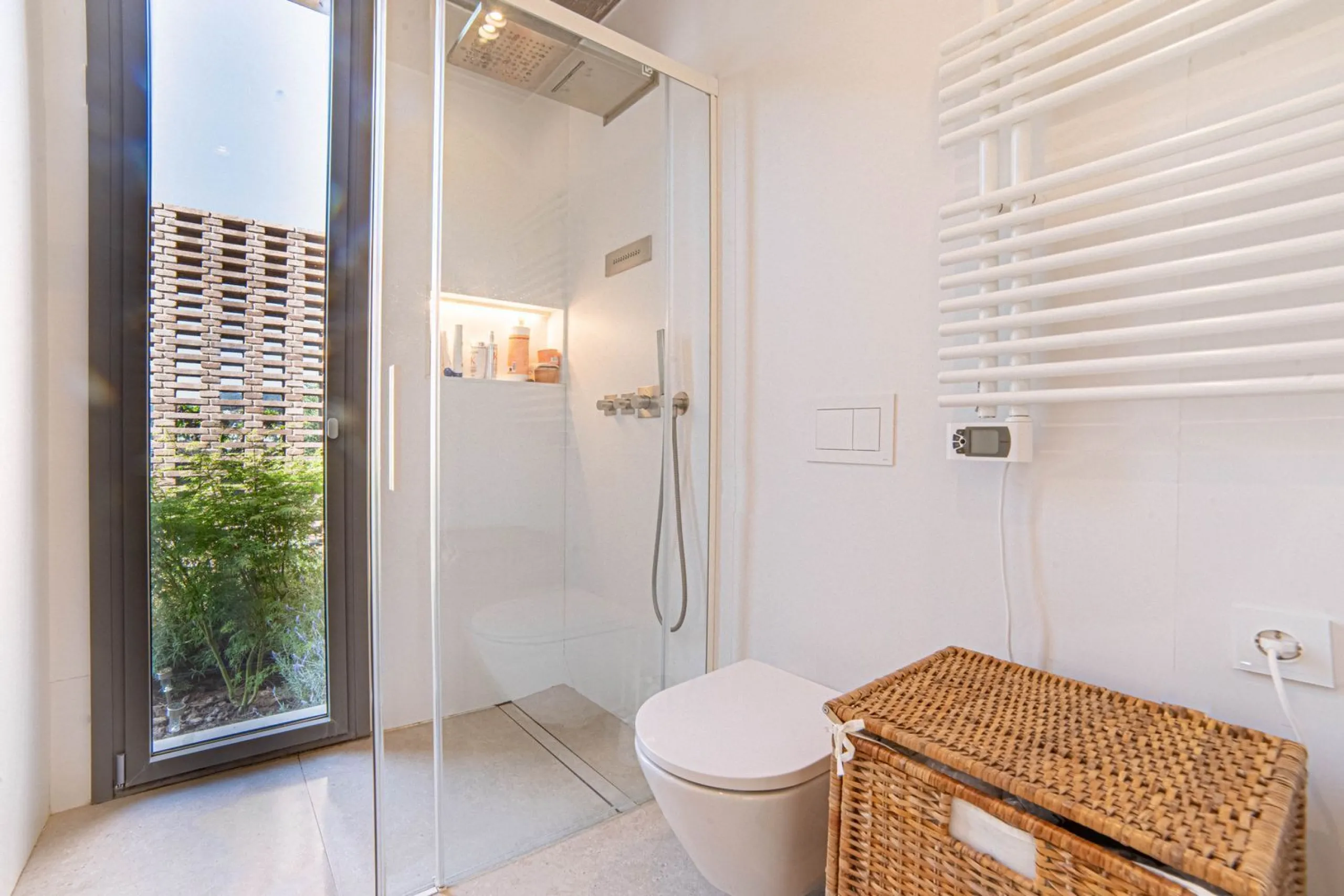 Contemporary House with Sea Views in Cabrils, Maresme