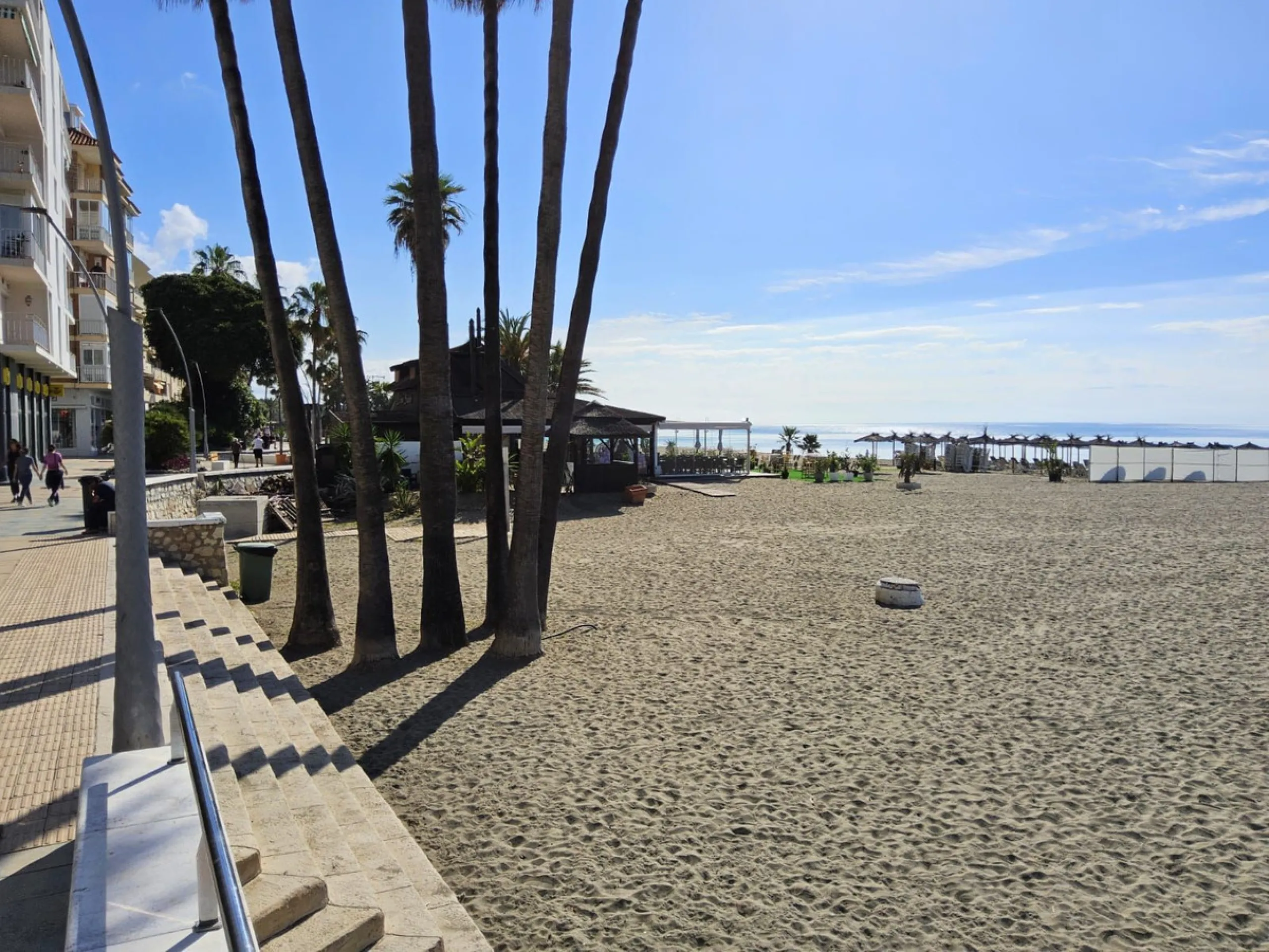 Brand new refurbished flat in the centre of Estepona - 3 bedrooms, 3 bathrooms and tourist license