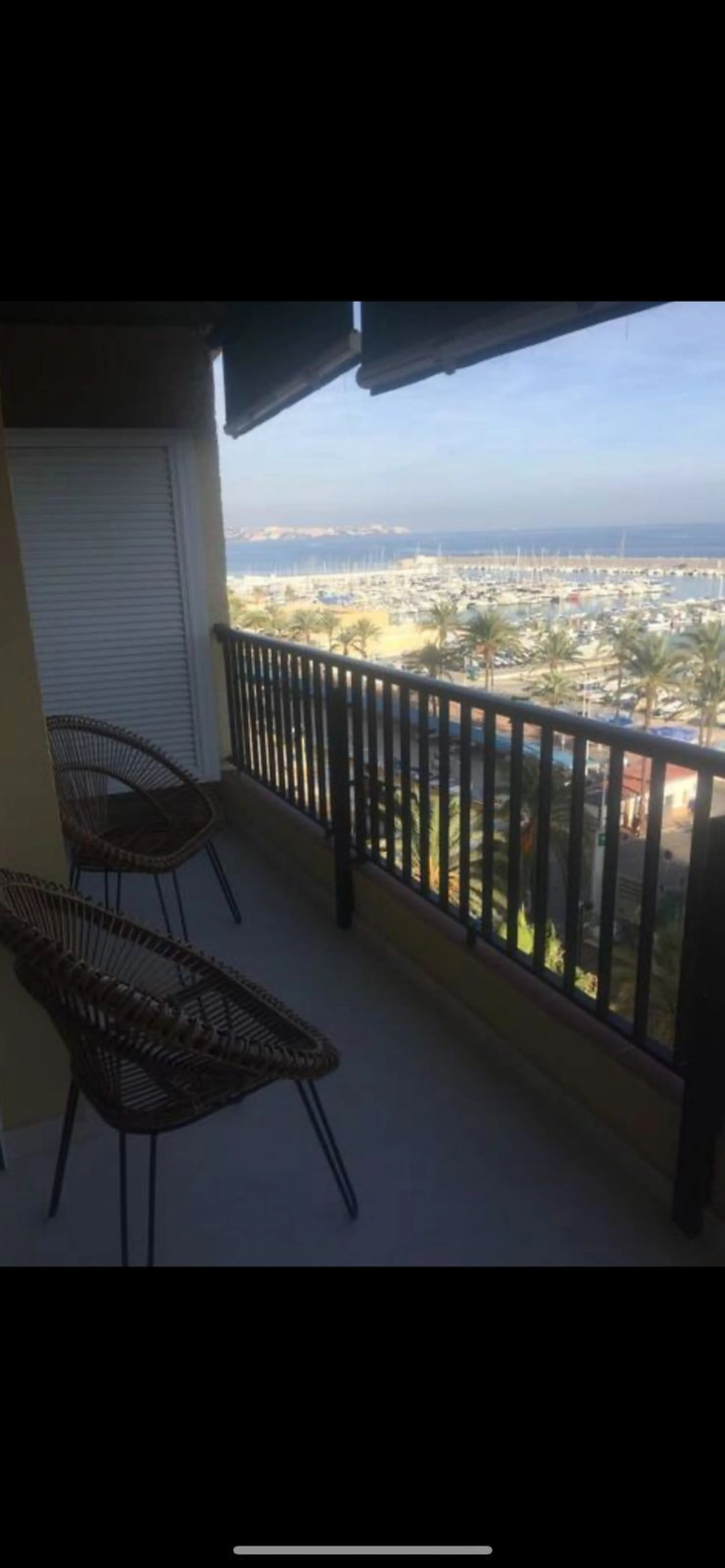 Apartment - Middle Floor Apartment в продаже в Fuengirola, Málaga. В доме 2 спален и 1 ванных комнат. Площадь дома 75 м²