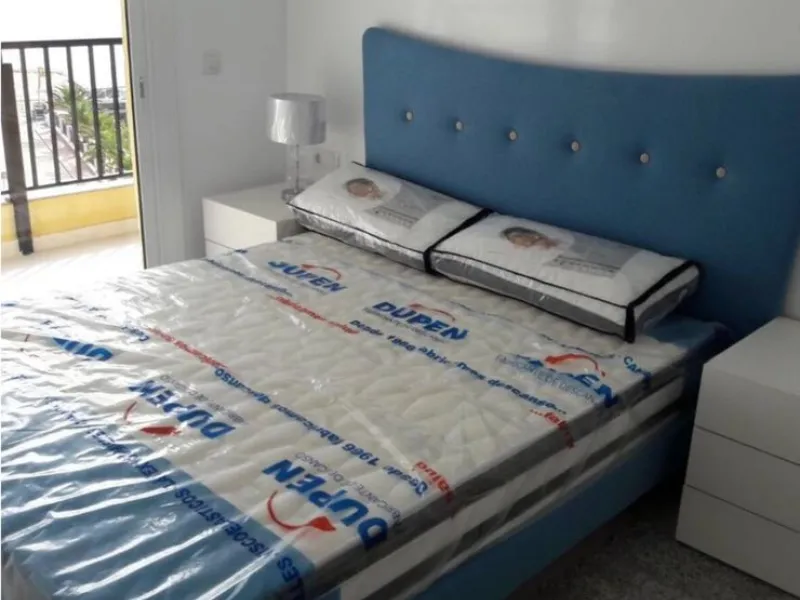Apartment - Middle Floor Apartment в продаже в Fuengirola, Málaga. В доме 2 спален и 1 ванных комнат. Площадь дома 75 м²