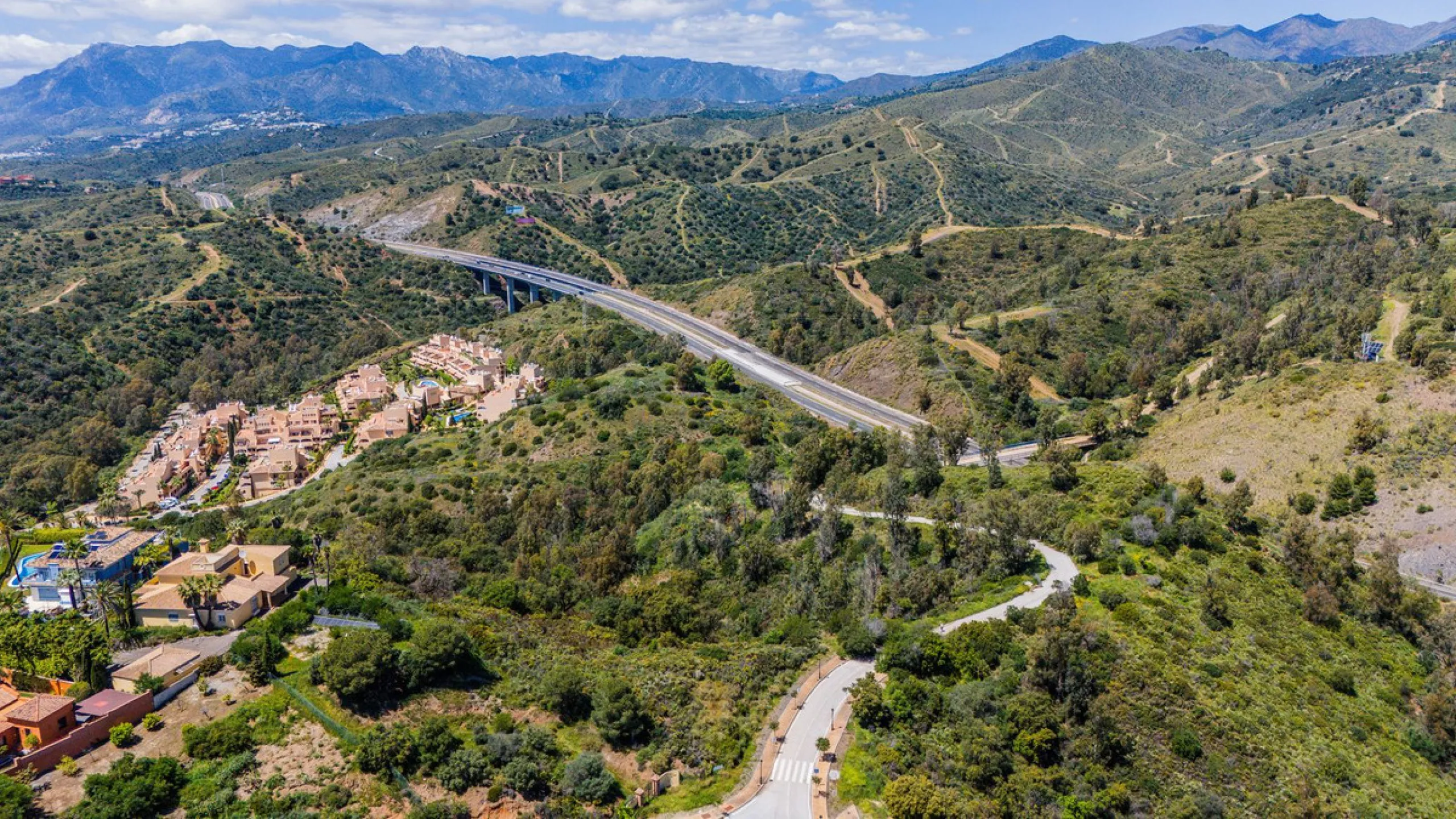 Plot - Residential Plot в продаже в Marbella, Málaga. Площадь участка 2114 м²