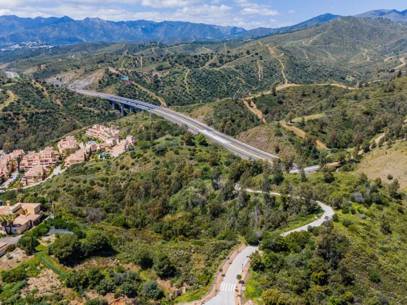 Plot - Residential Plot в продаже в Marbella, Málaga. Площадь участка 2114 м²