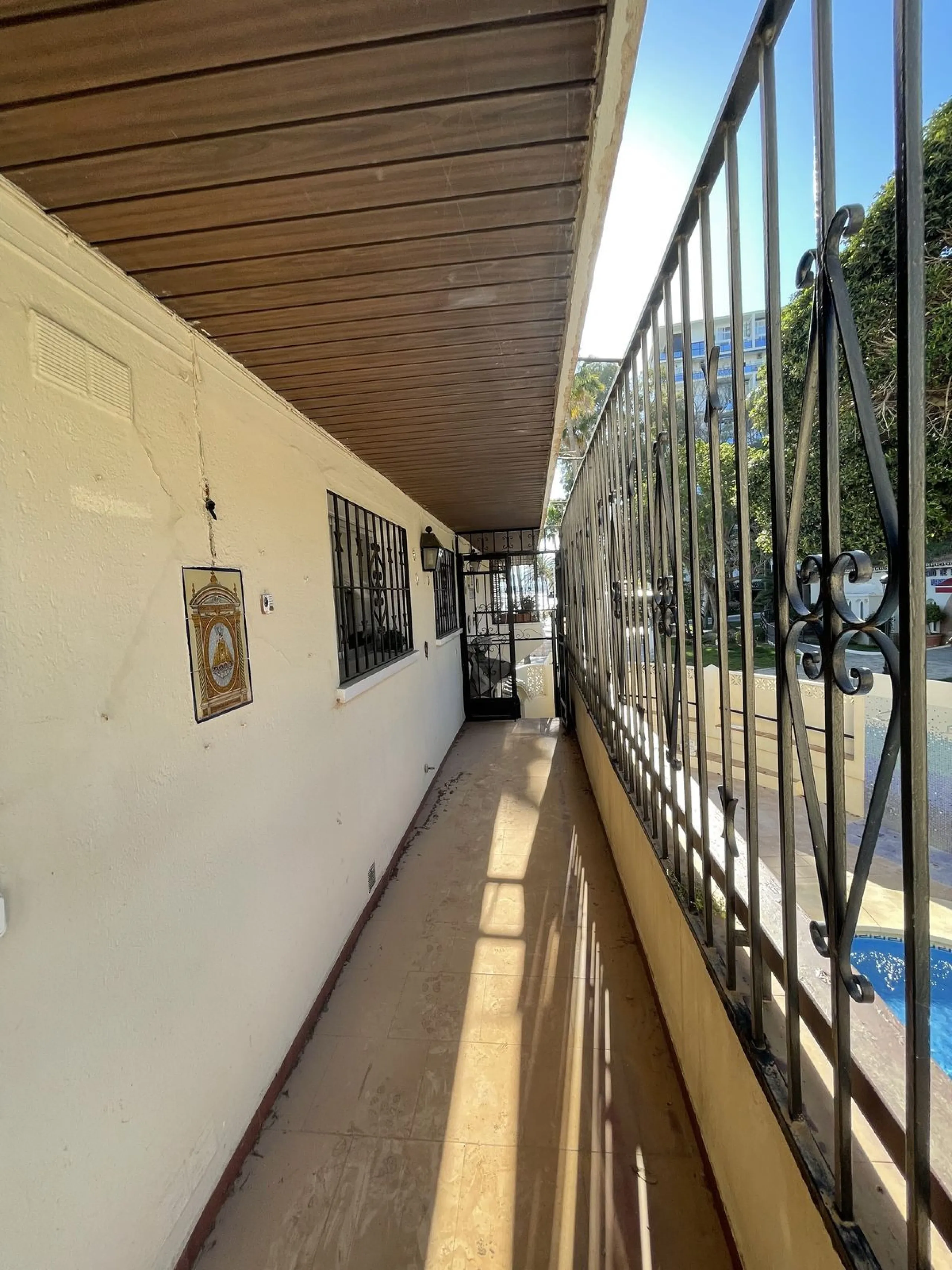 A unique facility on the first line in the heart of Marbella.