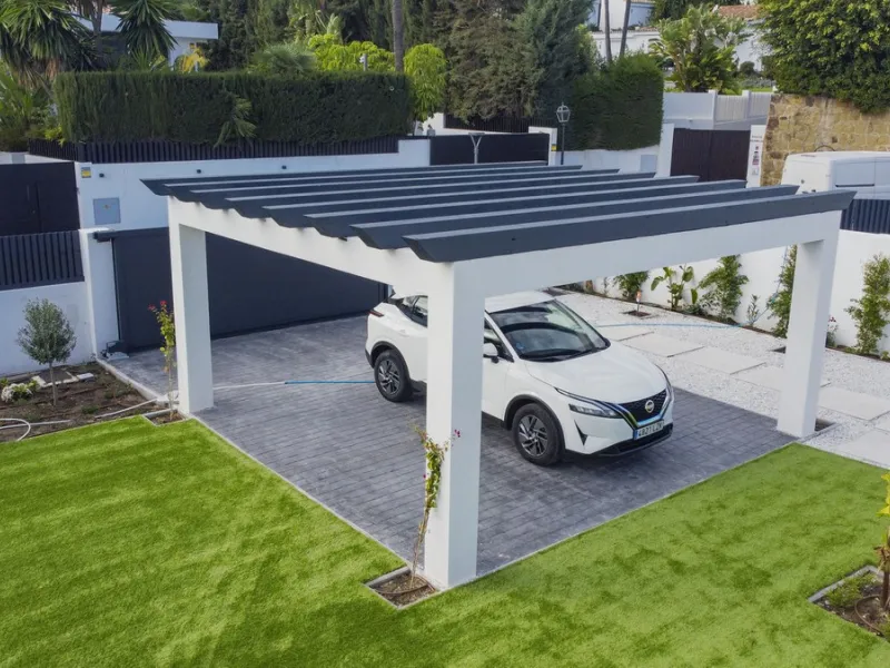 LUXURY MODERN VILLA BORDERING THE NATURE IN MONTE BIARRITZ, NUEVA ATALAYA, ESTEPONA!