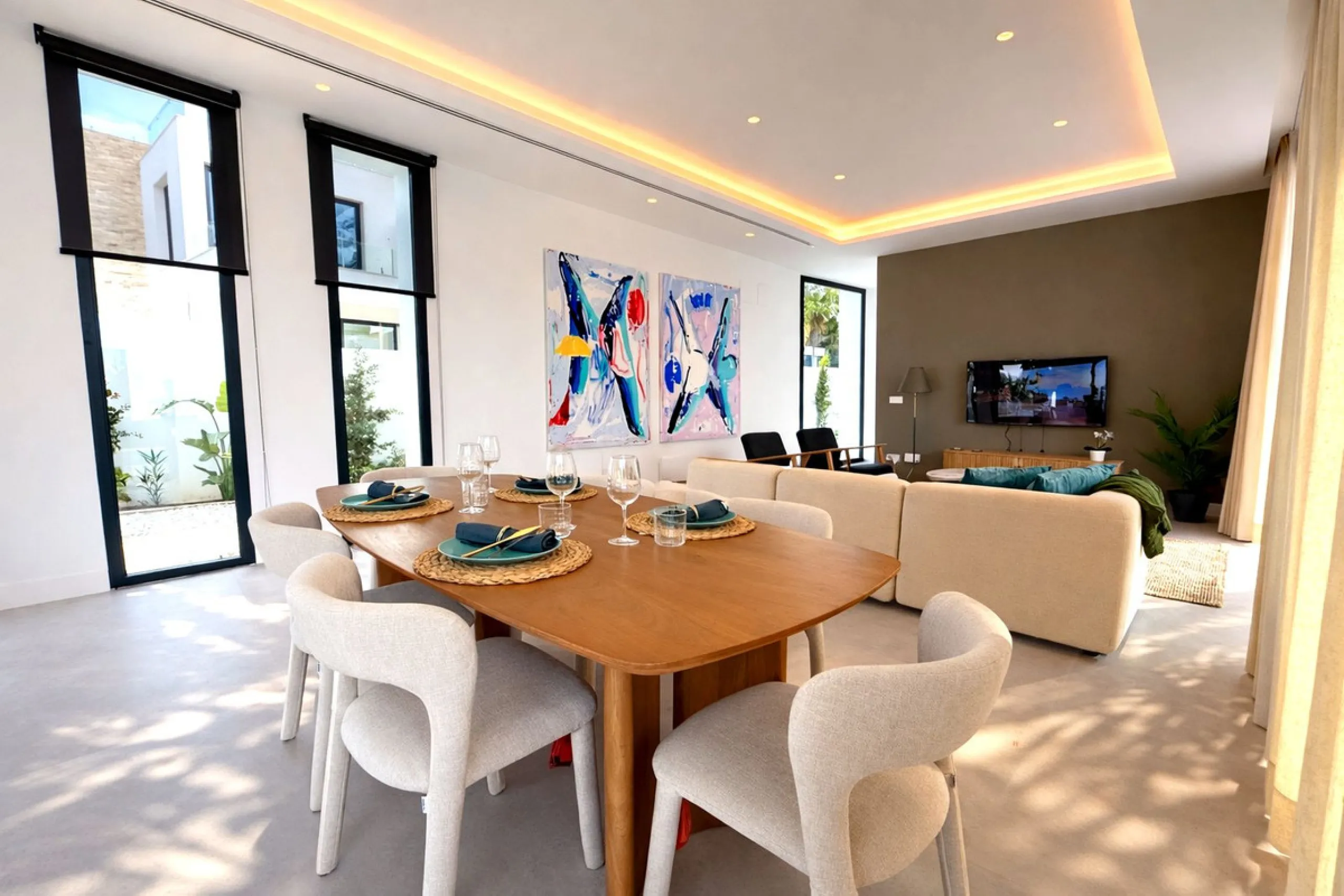 LUXURY MODERN VILLA BORDERING THE NATURE IN MONTE BIARRITZ, NUEVA ATALAYA, ESTEPONA!