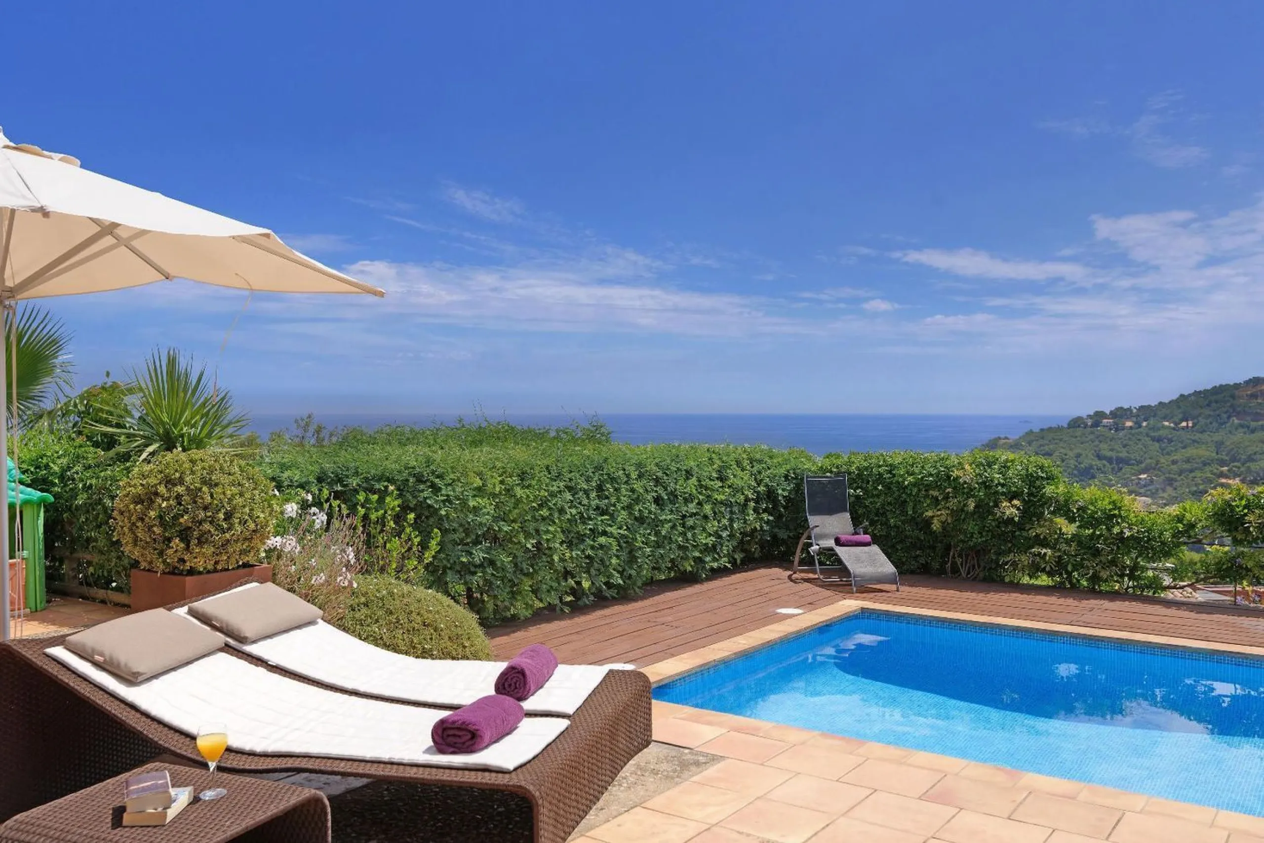 Stone House with Pool and Sea Views in Sa Riera, Costa Brava