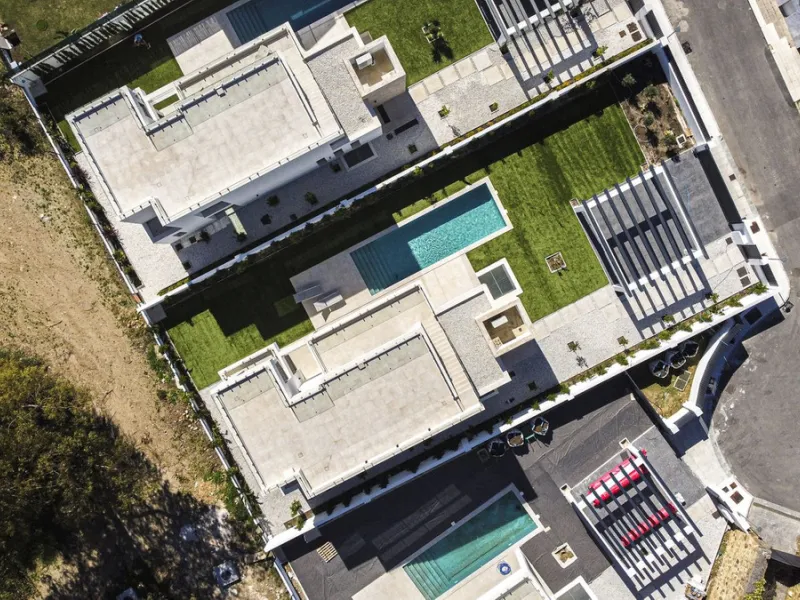 LUXURY MODERN VILLA BORDERING THE NATURE IN MONTE BIARRITZ, NUEVA ATALAYA, ESTEPONA!