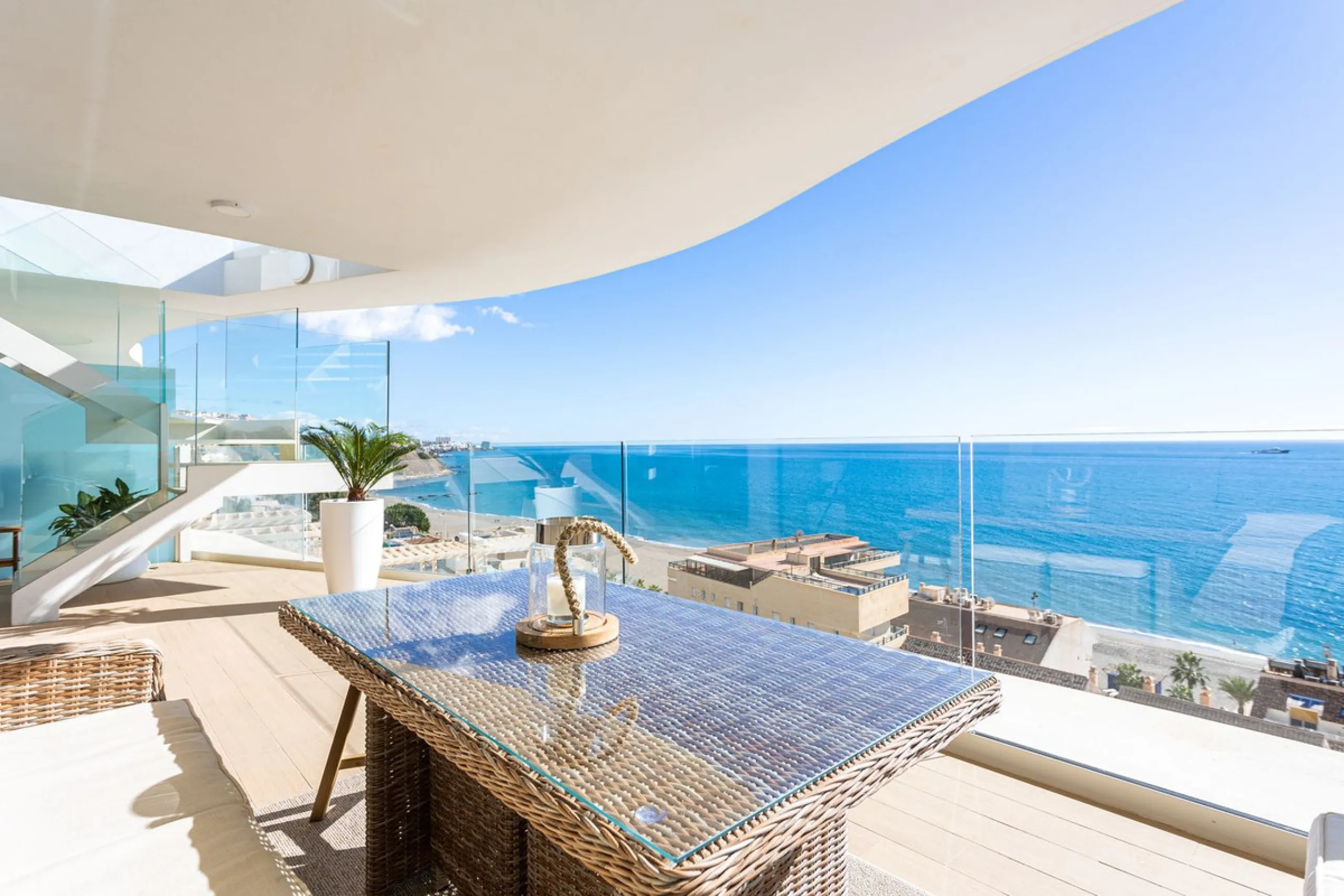 Would you like to live just few steps from the beach, feel the waves at your terrace and enjoy your own roof top solarium, look over the rooftops and feel the sea breeze? This exclusive penthouse apartment is located in one of the finest new builds called