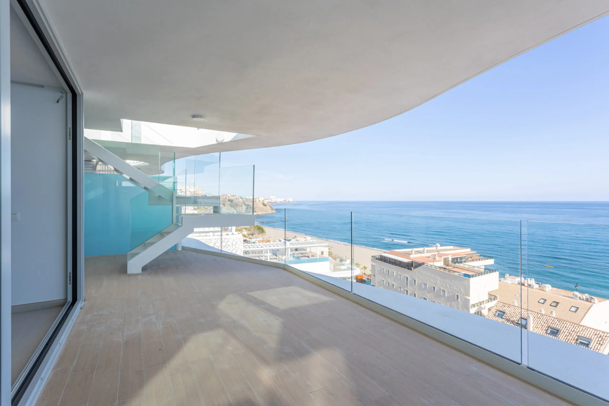 Would you like to live just few steps from the beach, feel the waves at your terrace and enjoy your own roof top solarium, look over the rooftops and feel the sea breeze? This exclusive penthouse apartment is located in one of the finest new builds called