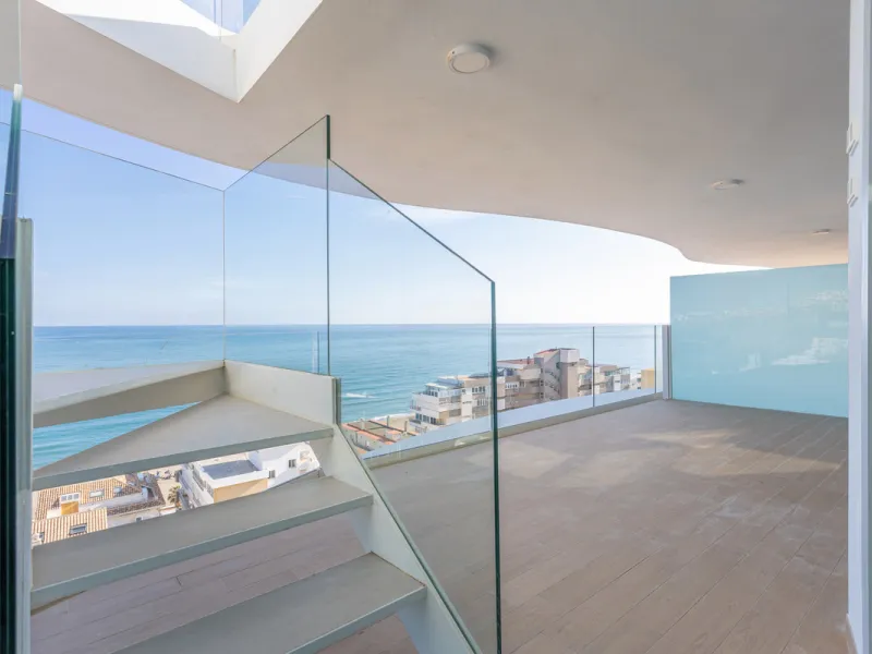 Would you like to live just few steps from the beach, feel the waves at your terrace and enjoy your own roof top solarium, look over the rooftops and feel the sea breeze? This exclusive penthouse apartment is located in one of the finest new builds called