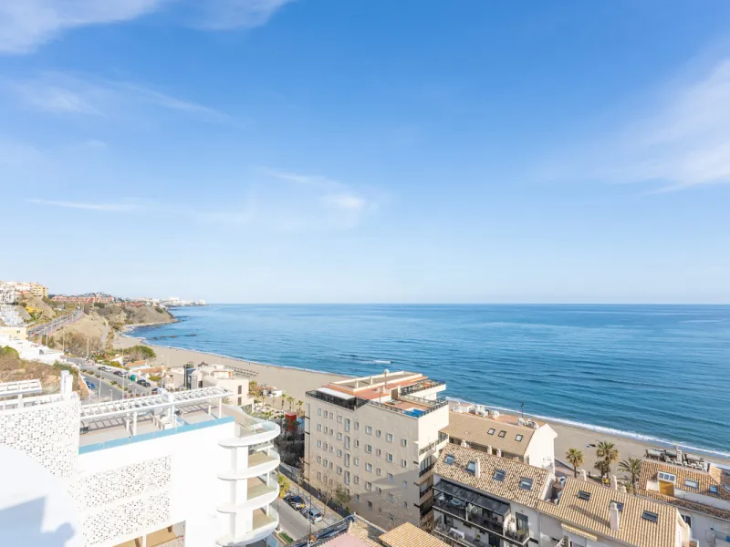 Would you like to live just few steps from the beach, feel the waves at your terrace and enjoy your own roof top solarium, look over the rooftops and feel the sea breeze? This exclusive penthouse apartment is located in one of the finest new builds called
