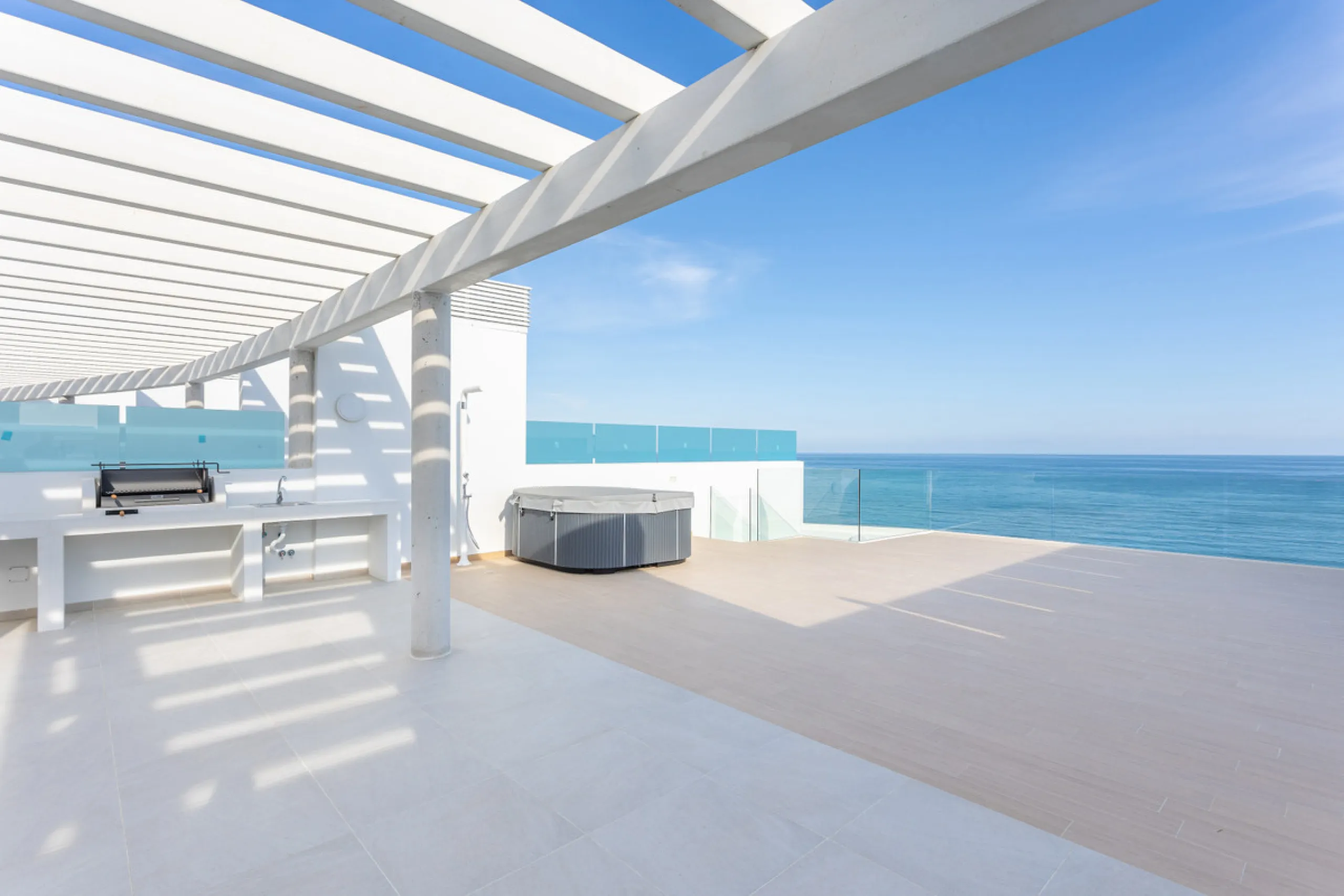 Would you like to live just few steps from the beach, feel the waves at your terrace and enjoy your own roof top solarium, look over the rooftops and feel the sea breeze? This exclusive penthouse apartment is located in one of the finest new builds called