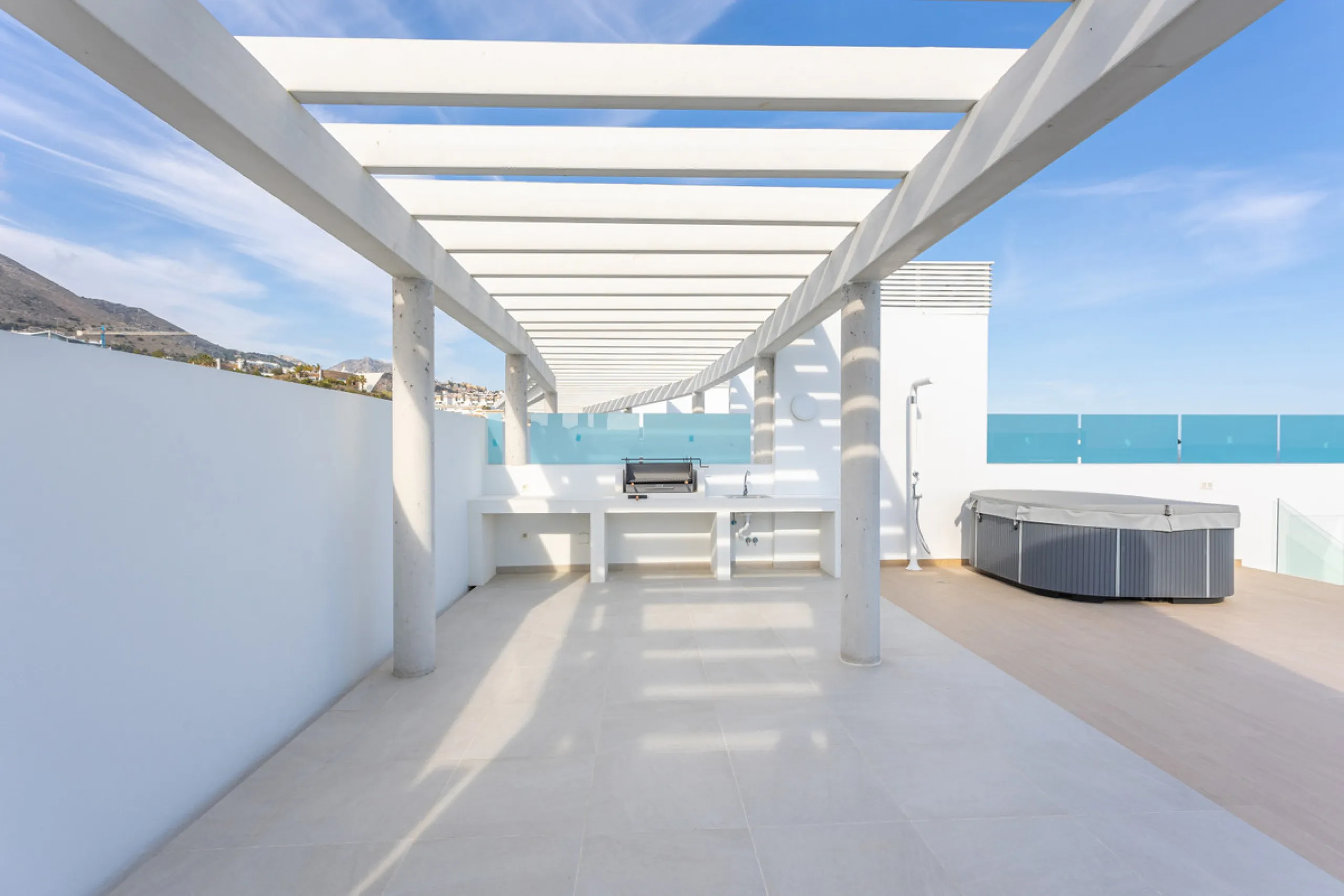 Would you like to live just few steps from the beach, feel the waves at your terrace and enjoy your own roof top solarium, look over the rooftops and feel the sea breeze? This exclusive penthouse apartment is located in one of the finest new builds called