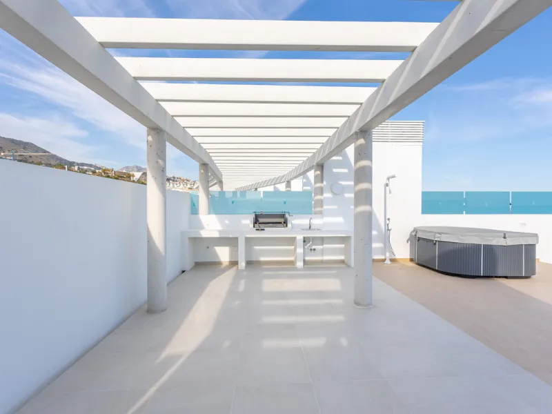 Would you like to live just few steps from the beach, feel the waves at your terrace and enjoy your own roof top solarium, look over the rooftops and feel the sea breeze? This exclusive penthouse apartment is located in one of the finest new builds called