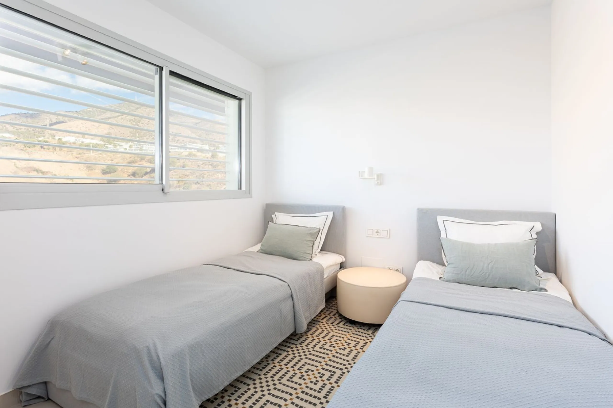 Would you like to live just few steps from the beach, feel the waves at your terrace and enjoy your own roof top solarium, look over the rooftops and feel the sea breeze? This exclusive penthouse apartment is located in one of the finest new builds called