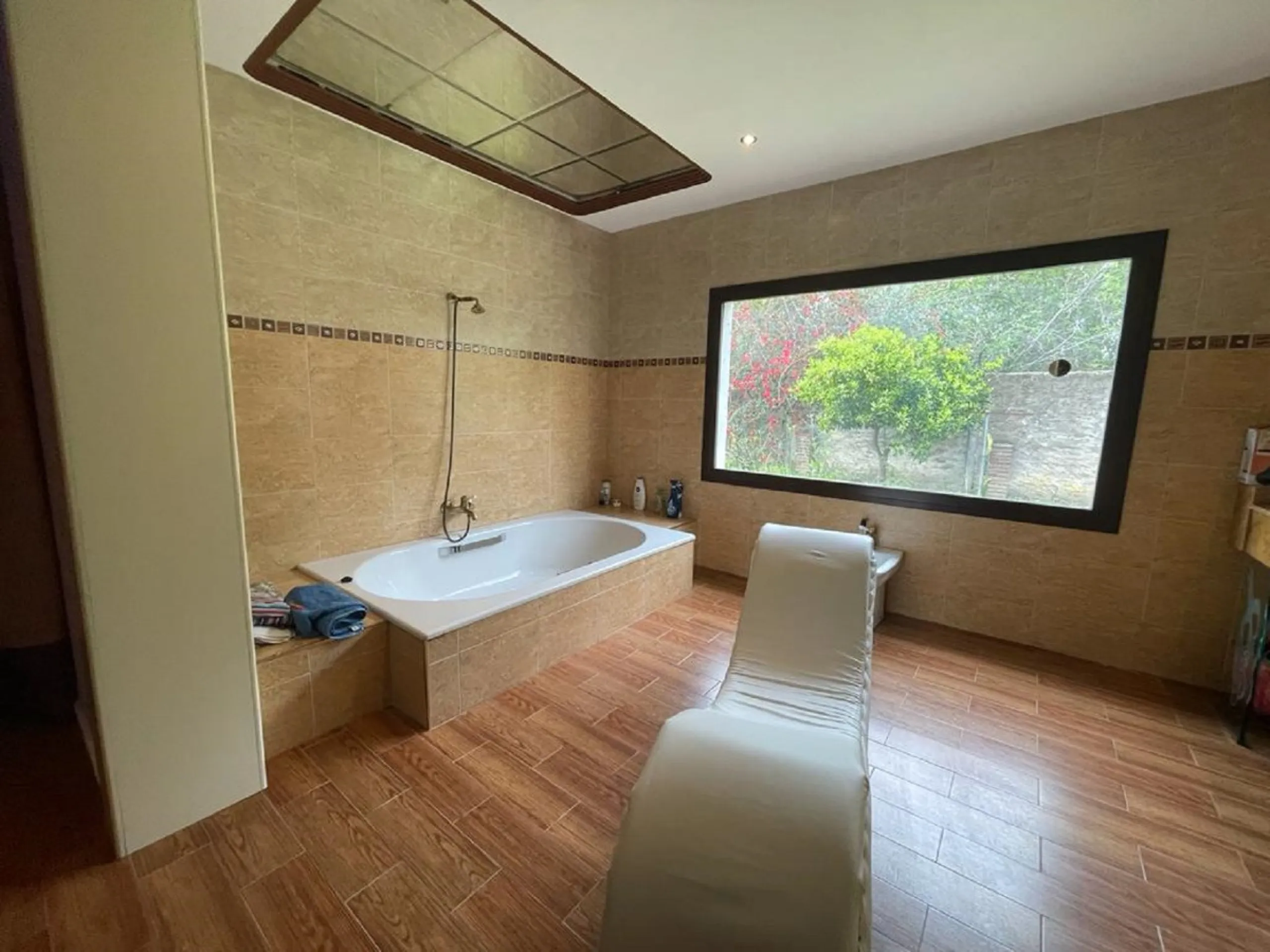 A uniqure hotel/ apartment complex for sale in Alhaurin el Grande
